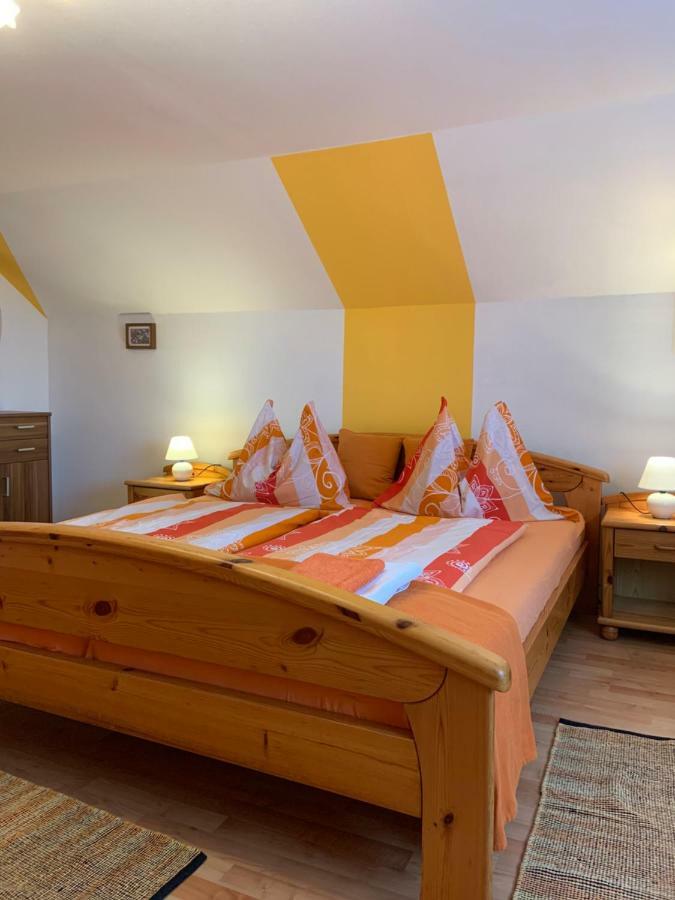 Serschenhof- Auszeit Ueber Dem Stall Leutschach Exteriör bild