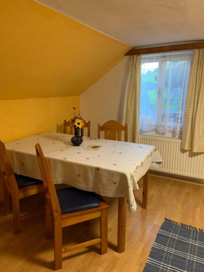 Serschenhof- Auszeit Ueber Dem Stall Leutschach Exteriör bild