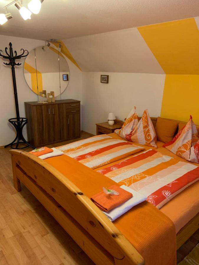 Serschenhof- Auszeit Ueber Dem Stall Leutschach Exteriör bild